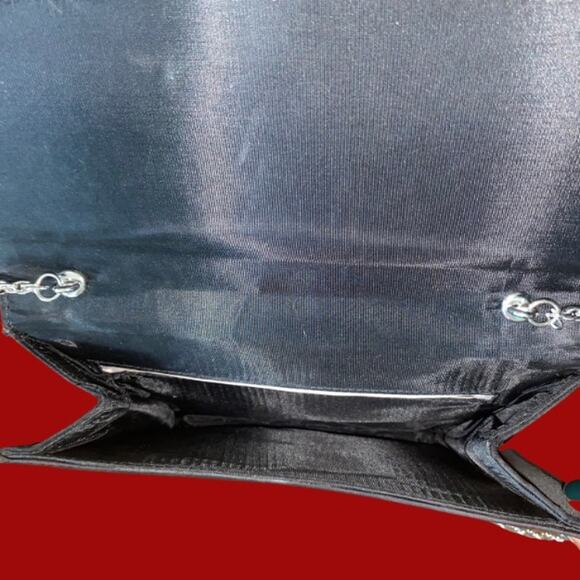 Vintage Black Satin Evening Bag with Silver Fan Decal and Chain Shoulder Strap - Picture 7 of 12